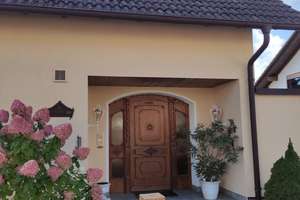 Großzügiges Einfamilienhaus mit gepflegtem Garten in ruhiger Wohnlage – Die vollständige Adresse der Immobilie erhältst du vom Anbieter., 63599 Biebergemünd – Vorschaubild 4