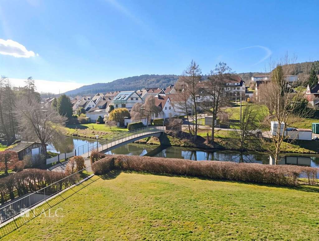 Immobilie in Rohrdorf - Traumhafter Blick auf die Nagold inklusive - gut geschnittene 2-Zimmerwohnung - Bild 2