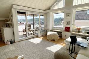 ***4 Zi. Dachgeschosswohnung mit einem sehr schönen Ausblick *** – Zeppelinstraße x, 70193 Kräherwald, Stuttgart – Vorschaubild 2
