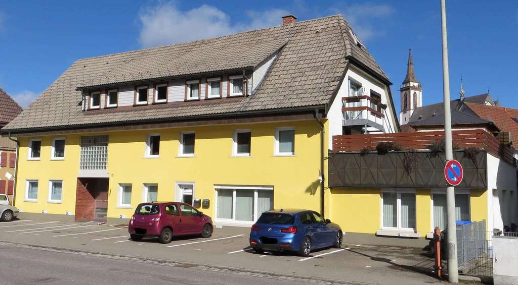 Immobilie in Titisee-Neustadt - SCHÖNE EIGENTUMSWOHNUNG IM SCHÖNEN TITISEE-NEUSTADT - Bild 3