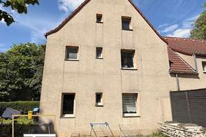 Solides 3-Parteienhaus mit Baugrundstück in Gelsenkirchen-Buer – ruhige Lage & Potenzial! – Die vollständige Adresse der Immobilie erhältst du vom Anbieter., 45894 Scholven, Gelsenkirchen – Vorschaubild 2
