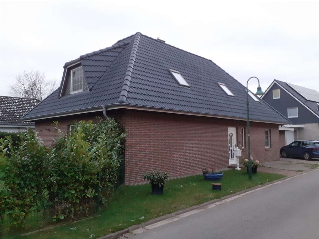 Immobilie in Norddeich - Hochwertiges Haus mit PV, Brennstoffzelle, Sauna, Pool und vielen weiteren Extras!! - Bild 1