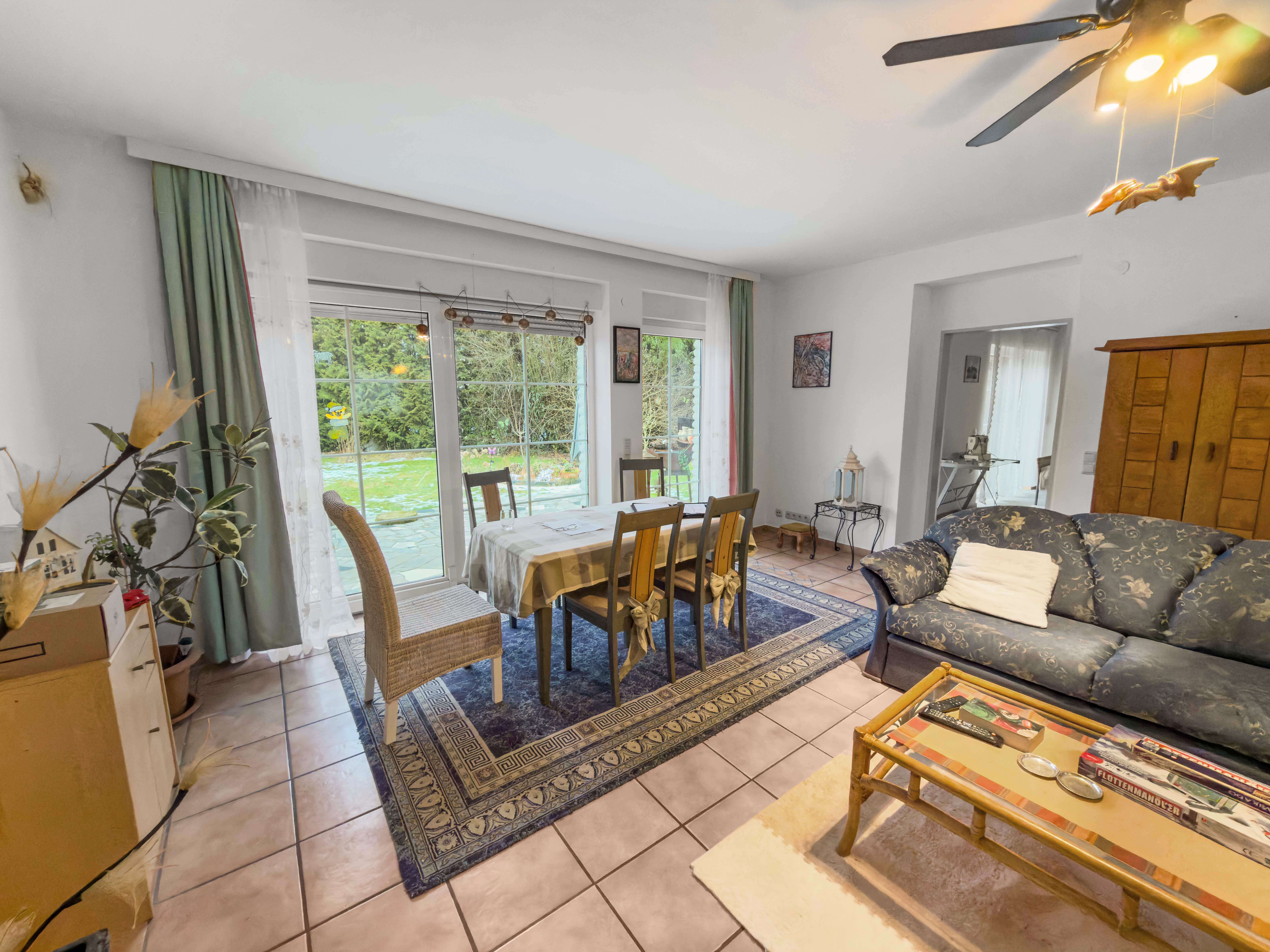 Immobilie in Kutenholz - Großzügiges Einfamilienhaus mit Doppelgarage - ruhige Lage in Mulsum - Bild 4