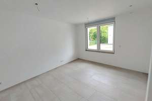 3 Zi.- EG - Whg. mit Terrasse 83m², Gäste WC, Parkplatz auf Wunsch – Die vollständige Adresse der Immobilie erhältst du vom Anbieter., 51107 Rath/Heumar, Köln – Vorschaubild 8