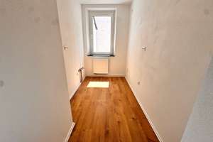 Provisionsfrei – Sanierte 2-Zimmer-Wohnung in Nürnberg – Landgrabenstraße 19, 90443 Steinbühl, Nürnberg – Vorschaubild 9