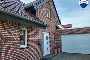 Exklusives Einfamilienhaus mit Pool und Garten in familienfreundlicher Lage! – Lippe (Kreis) – Vorschaubild 3