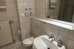 Schöne helle 2 Zimmerwohnung mit Balkon !! – Erzberger Str. 54, 41061 Hardterbroich-Pesch, Mönchengladbach – Vorschaubild 3