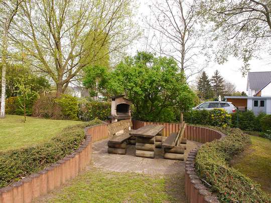 Moderne 3-Zim.-Wohnung mit PKW-Stellplatz und Garten - Bild 19