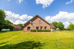 Familienhaus plus Einliegerwohnung auf Traumgrundstück mit 2.354 m² Größe in Hohn – Die vollständige Adresse der Immobilie erhältst du vom Anbieter., 24806 Hohn – Vorschaubild 33