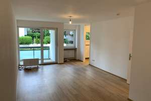Exklusiv wohnen in Sendling-Westpark: 42 m² mit neuer Einbauküche, Balkon, U6 in 5 Min