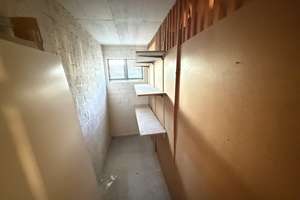 Schwachhausen: oberste Etage, gut aufgeteilte 3-4  Zimmerwohnung mit Lift, gr. Balkon u. TG-SP – Die vollständige Adresse der Immobilie erhältst du vom Anbieter., 28211 Gete, Bremen – Vorschaubild 15