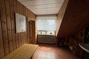 Preiswertes, gepflegtes 6-Raum-Mehrfamilienhaus in Köln Heimersdorf – Stallagsweg 165, 50767 Köln – Vorschaubild 36