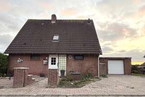 ZWANGSVERSTEIGERUNG! Freistehendes Einfamilienhaus Nahe Greetsiel  – Die vollständige Adresse der Immobilie erhältst du vom Anbieter., 26736 Krummhörn – Vorschaubild 1