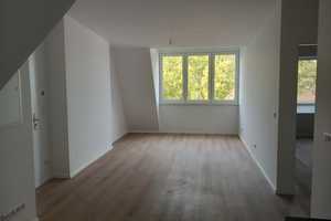 Exklusive 3-Zimmer-Dachgeschosswohnung mit geh. Innenausstattung mit EBK in Berlin Prenzlauer Berg – Schivelbeiner Straße 7, 10439 Berlin – Vorschaubild 4