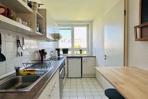möbliert 3-Zi in Pankow + Tiefgarage - mindestens 1 max. 2 Jahre | Wannen-Bad | EBK | Balkon | LIFT – Vienweg 114, 13127 Französisch Buchholz, Berlin – Vorschaubild 3