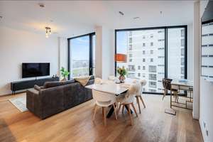 Möbliert: Friends Tower Living mit privatem Rooftop