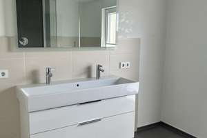 Großzügige, modernisierte 4-Zimmer-Maisonettewohnung mit Garten in Bochum-Linden – Am Sonnenberg 26, 44879 Linden, Bochum – Vorschaubild 13