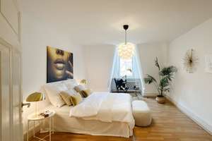 Altbau: großzügige 4-5 Zimmer Wohnung mit Balkon und viel Platz auf 115m², Provisionsfrei f. Käufer – 65929 Unterliederbach, Frankfurt am Main – Vorschaubild 6