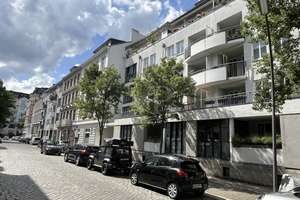 Lichtdurchflutete 2 ZI mit 2 Balkonen und TG im charmanten Uhlenhorst – Die vollständige Adresse der Immobilie erhältst du vom Anbieter., 22085 Uhlenhorst, Hamburg – Vorschaubild 8