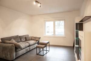 *TOP SANIERT* 2-Zimmer-Wohnung mit Einbauküche und Teilmöblierung – Frohnhauser Straße 133, 45144 Holsterhausen, Essen – Vorschaubild 3