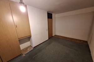 Sofort verfügbar: 2-Zimmer Erdgeschosswohnung mit Terrasse und privatem Garten in Köln-Weiden – Die vollständige Adresse der Immobilie erhältst du vom Anbieter., 50859 Weiden, Köln – Vorschaubild 12