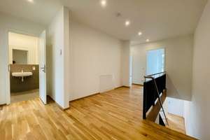 *** 5 Zimmer NEUBAU A+ * Townhouse * 10/26 * 2 Bäder * Stellplatz ***
