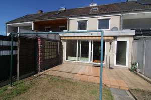 Ankommen & gestalten: Reihenmittelhaus zum Festpreis mit Garten und Garage wartet auf Sie