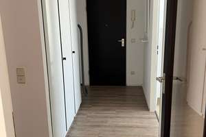 Möblierte 3-Zimmer-Wohnung mit Balkon in ruhiger Bestlage für mindestens 21 Monate verfügbar! – Berrenrather Str. 286, 50937 Sülz, Köln – Vorschaubild 9