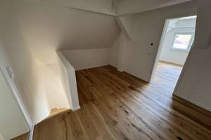 Freistehendes Einfamilienhaus – hochwertig kernsaniert & energetisch modernisiert – Die vollständige Adresse der Immobilie erhältst du vom Anbieter., 65205 Delkenheim, Wiesbaden – Vorschaubild 14