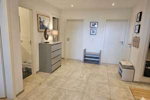 Sonniger Wohntraum mit Alpenblick: 4 Zimmer, Pool & Sauna inklusive! – Die vollständige Adresse der Immobilie erhältst du vom Anbieter., 81737 Neuperlach, München – Vorschaubild 3