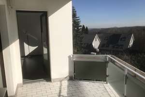 Renovierte 3-Zimmer-Wohnung mit Balkon in Essen – Die vollständige Adresse der Immobilie erhältst du vom Anbieter., 45239 Heidhausen, Essen – Vorschaubild 3