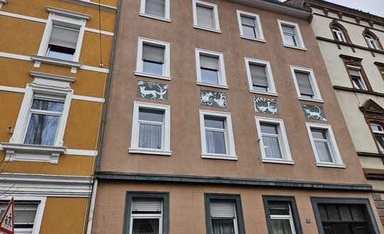 Zwangsversteigerung ! Eigentumswohnung mit Kellerraum, Balkon und Stellplatz