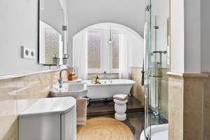 Lichtdurchflutete stylische 3-Zimmer-Altbauwohnung mit Balkon in S-West, Bestlage, provisionsfrei – Die vollständige Adresse der Immobilie erhältst du vom Anbieter., 70193 Rosenberg, Stuttgart – Vorschaubild 11