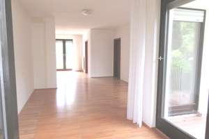 Bonn-Brüser Berg, komfortable 3,5 Zimmerwohnung mit Terrasse – Die vollständige Adresse der Immobilie erhältst du vom Anbieter., 53125 Brüser Berg, Bonn – Vorschaubild 4