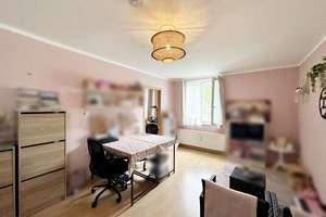 "Charmante 1-Zimmer-Wohnung mit Einbauküche in beliebter Wohnlage - Chemnitz-Hilbersdorf" – Zeißstraße 81, 9131 Hilbersdorf, Chemnitz – Vorschaubild 12