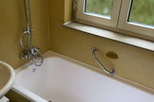 Schöne helle neu renovierte 2 Zimmerwohnung mit Balkon in Stuttgart Nord – Relenbergstraße 27 a, 70174 Relenberg, Stuttgart – Vorschaubild 16