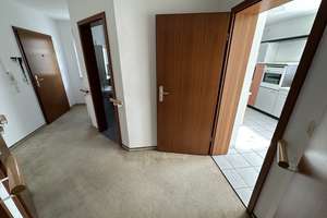 2-Zimmer-Gartenwohnung mit Terrasse, Stellplatz & barrierefreiem Bad in ruhiger Lage von Wilhelmsruh – Seegerstraße 6, 13158 Wilhelmsruh, Berlin – Vorschaubild 9