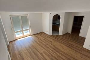 2-Zi. Wohnung 55qm in Traunreut - Dachterrasse - TG - Stellplatz – Gottfried-Michael-Straße 1, 83301 Traunreut – Vorschaubild 2