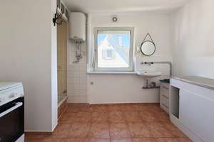 Dreifamilienhaus (aufgeteilt) mit Ausbaupotenzial in attraktiver Lage im Herzen von Vaihingen – Die vollständige Adresse der Immobilie erhältst du vom Anbieter., 70563 Vaihingen-Mitte, Stuttgart – Vorschaubild 6