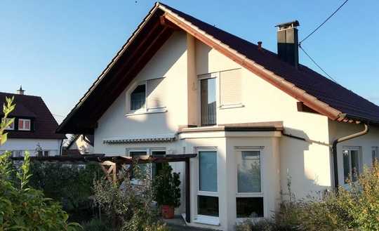 FREI und AUSGERÄUMT Einfamilienhaus (gepflegt) mit Einliegerwohnung Garten + Garage
