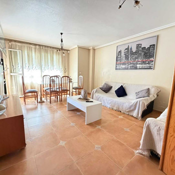 EXKLUSIV !!! Geräumige und helle Wohnung im Herzen von Águilas 179.000
