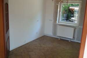 Vollständig renovierte 2-Zimmer-Terrassenwohnung mit Balkon in Alfeld – Am Eiberg 3, 31061 Alfeld (Leine) – Vorschaubild 8