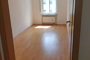 Helle 3-Zimmer-Wohnung mit Balkon, Einbauküche und TG-Stellplatz in Heimstetten – 85551 Kirchheim bei München – Vorschaubild 4