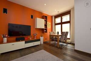 Luxuriös möblierte 2-Zimmerwohnung in Würzburg befristet vom 01.09.26 -31.12.26
