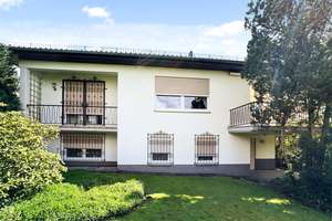 !PROVISIONSFREI! Großer Bungalow in Staufenberg-Landwehrhagen (231 m²): modernisiert in Randlage mit – Die vollständige Adresse der Immobilie erhältst du vom Anbieter., 34355 Staufenberg – Vorschaubild 4
