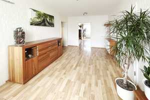 Provisionsfreie helle geräumige 104 qm 4-Zimmer-Wohnung mit Süd-Loggia und Aufzug – Wolfsburg – Vorschaubild 1