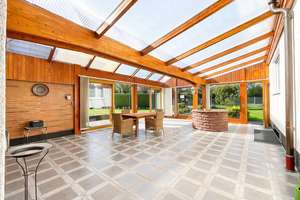 Einladendes Einfamilienhaus in Harleshausen mit Wintergarten, Terrasse und weitläufigem Garten. – Die vollständige Adresse der Immobilie erhältst du vom Anbieter., 34128 Harleshausen, Kassel – Vorschaubild 3