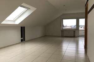 Großzügige 4-Zimmer-Dachgeschoss-Wohnung in Paderborn-Schloß Neuhaus – Die vollständige Adresse der Immobilie erhältst du vom Anbieter., 33104 Schloß Neuhaus, Paderborn – Vorschaubild 13