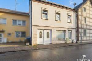 Modernisiertes Einfamilienhaus auf kleinem Grundstück im Ortskern von Kreuzau – Die vollständige Adresse der Immobilie erhältst du vom Anbieter., 52372 Kreuzau – Vorschaubild 2