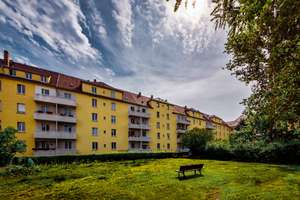STOP! Schöne helle 1- Zimmerwohnung in DD-Pieschen